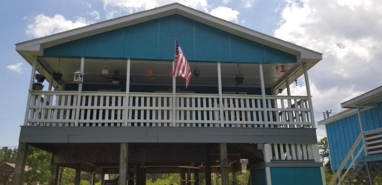 Peaceful Riverfront Cottage Sleeps 7 With Washer & Dryer Waveland Exterior photo